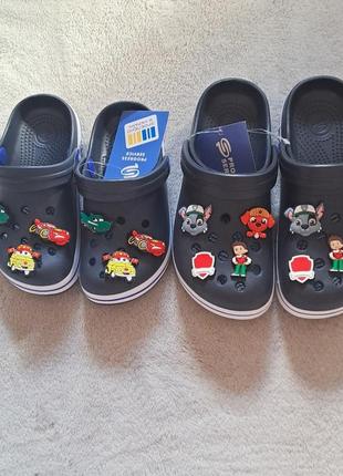 Дитячі крокси з джибітсами щенячий патруль, крокси з джибітсами тачки макквін, крокси жля хлопчиків з джибітсами, сабо дитячі