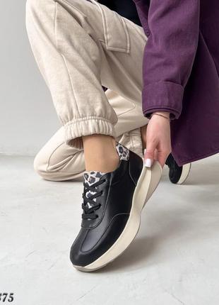 Жіночі шкіряні чорні кросівки  з леопардовим принтом, натуральна шкіра