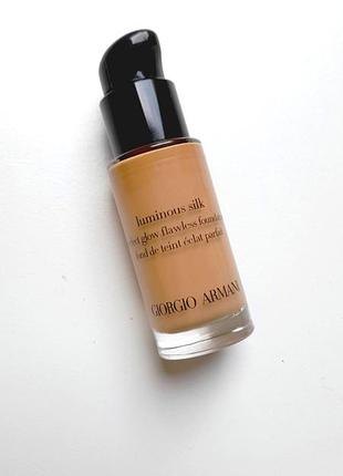 Тональний крем - armani luminous silk # 6.25