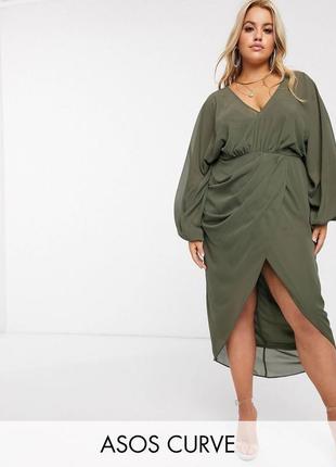 Платье миди с глубоким вырезом спереди и объемными рукавами asos design curve