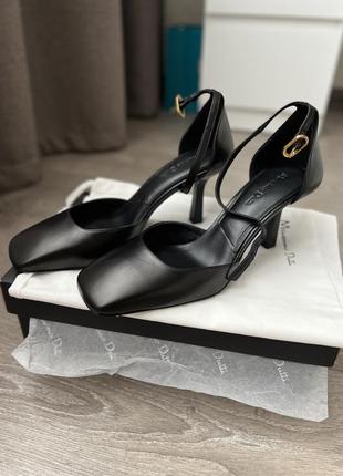 Босоножки massimo dutti