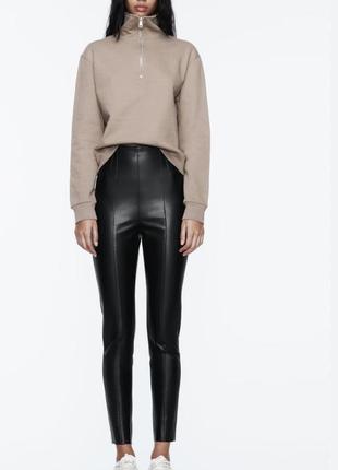 Чорні шкіряні штани zara кожаные лосины zara