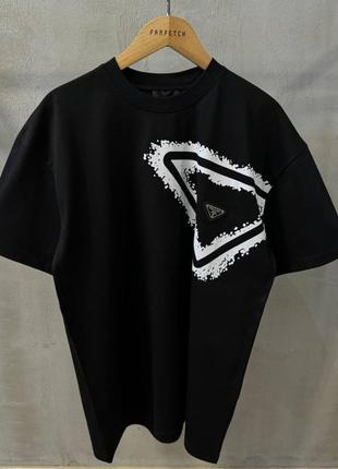 Мужская брендовая футболка pradа