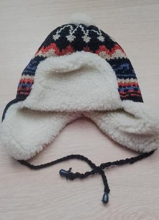 Детская шапка очень теплая