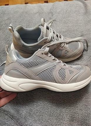 Кроссовки 37 stradivarius