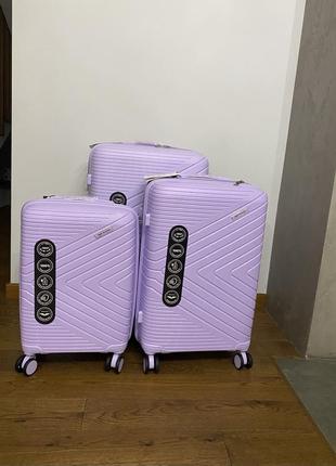 Wings гнучка валіза 100% поліпропілен від польського виробника