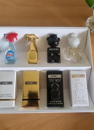 Moschino fresh couture набор мини парфюмов