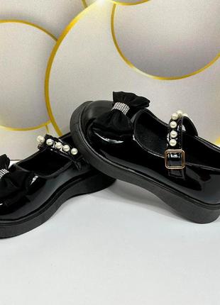 Детские туфли