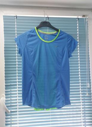 Жіноча футболка nike dri-fit