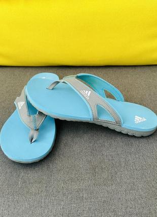 Вʼєтнамки adidas