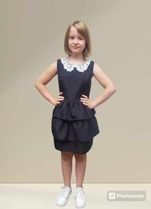 Дитячий сарафан шкільний з комірцем вотничком сарафан с воротником
