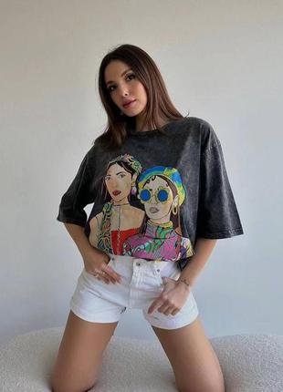 Футболка в стиле zara