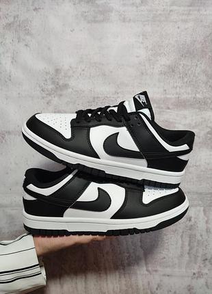 Nike dunk low retro white black