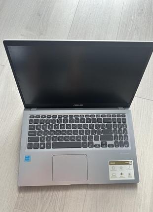 Ноутбук asus x515e