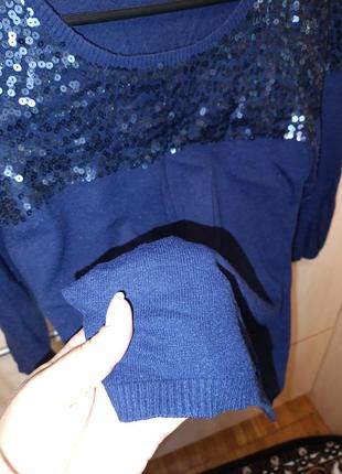 Свитер с пайетками известной фирмы oodji, 38 размер