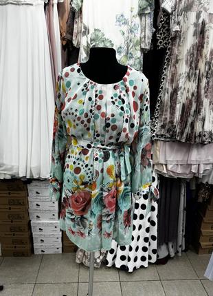 Женское платье