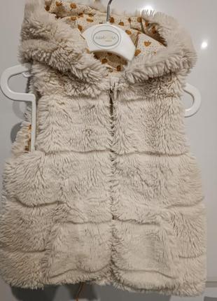 Жилет в идеале zara