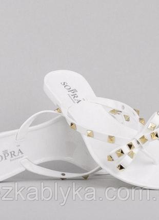 Шльопанці жіночі  літо , sopra .