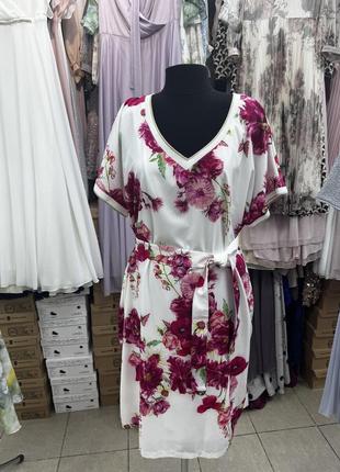 Женское платье