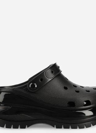 Женские кроксы crocs classic mega crush clog