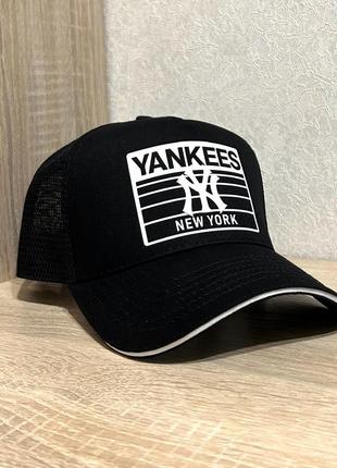 Мужская летняя бейсболка с сеткой черная yankees тракер с сеткой кепка с сеткой