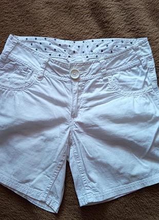 Шорти
