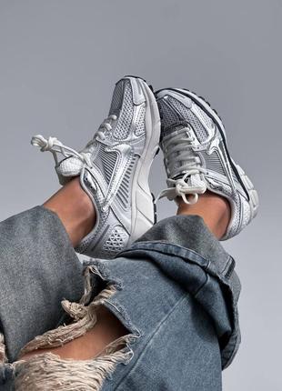 Zoom voomero 5 “silver”