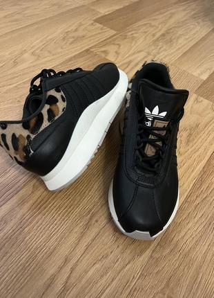 Кроссовки adidas🇺🇸сша