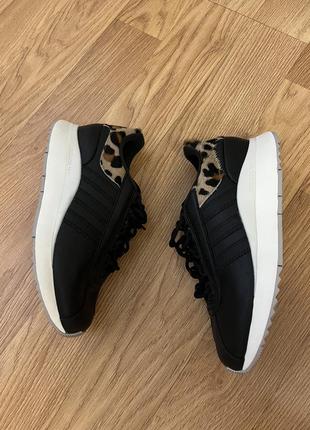 Кроссовки adidas🇺🇸сша9 фото