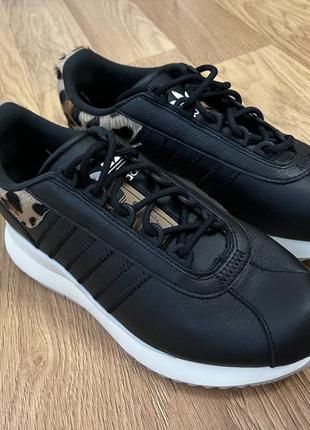 Кроссовки adidas🇺🇸сша10 фото