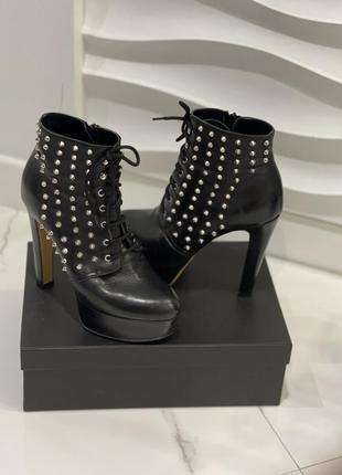 Итальянские кожаные ботинки