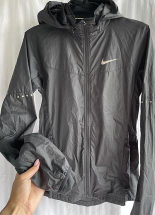Ветровка nike
