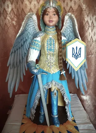 Воїн світла, україночка, авторська робота