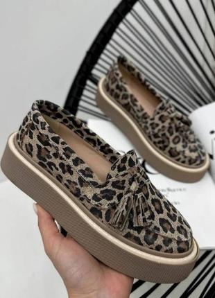 Лофери в лєопардовий прінт