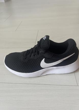 Кросівки nike