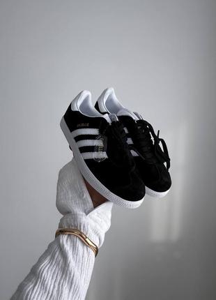 Кросівки adidas schedule gazelle