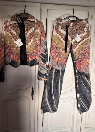 Невероятный винтажный костюм roberto cavalli