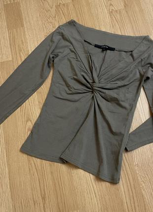 Блузка з довгим рукавом