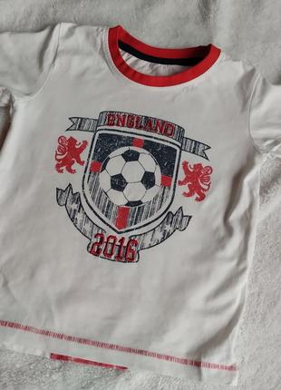 Футболка