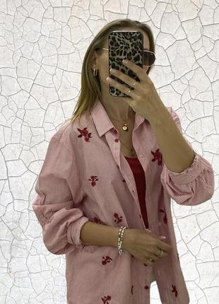 Стильна сорочка в смужку і вишивку primark