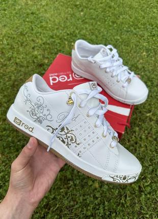 marc ecko red