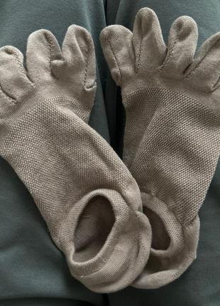 Коричневые носки пять пальцев носка с пятью пальцами носка с отдельными пальцами