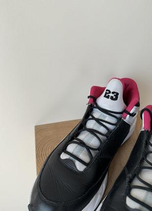 Кросівки jordan max aura 3 3