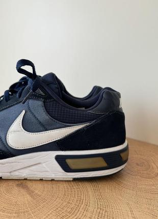 Кроссовки nike nightgazer 2