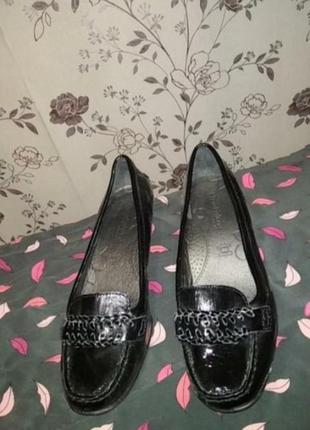 Шкіряні туфлі устілка 23 розмір 36