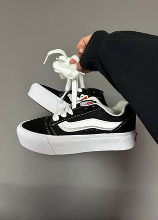 Кроссовки кеды is a special edition of the Vans Syndicate Era Pro platform black white