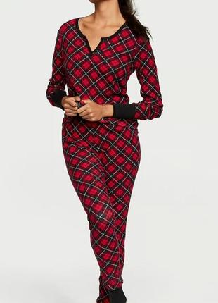Victoria's secret термо пижама в размере хс,с