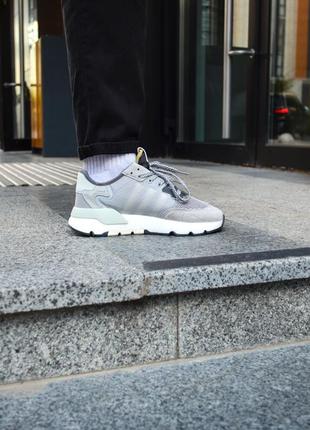 Кроссовки adidas