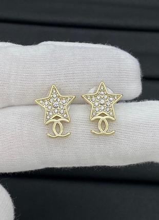 Серьги в стиле chanel