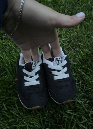 Кроссовки h&amp;m